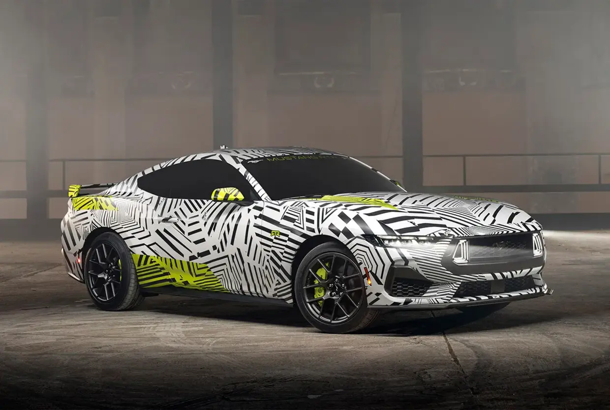 17 jan 25 Ford lanca novos Mustangs GTD Spirit of America e RTR 4 Conheça os novos Mustangs GTD "Spirit of America" e RTR, lançados no Salão de Detroit.