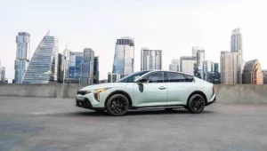 O Kia K4, sedã compacto da Kia, conquista o Good Design Award 2024, evidenciando sua abordagem inovadora e design marcante