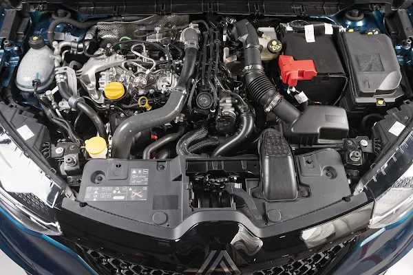 Novo Renault Arkana 2025 39 O Renault Arkana Híbrido 2025 chega à Argentina com design inovador, motor híbrido eficiente e alta tecnologia.