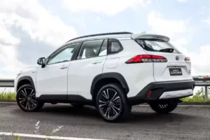 Corolla Cross lidera ranking de SUVs mais vendidos em agosto e pressiona rivais