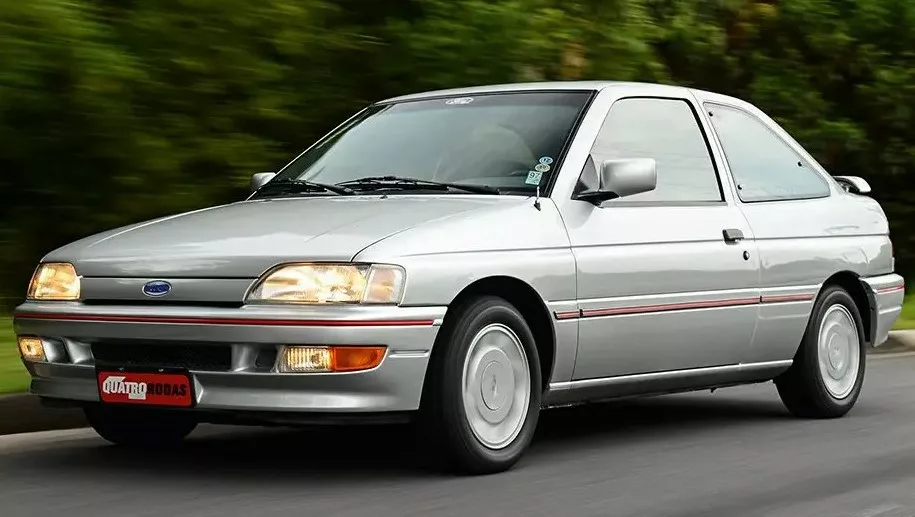 ford escort 1993 Ford Escort: o ícone que revolucionou o mercado automotivo brasileiro nos anos 80