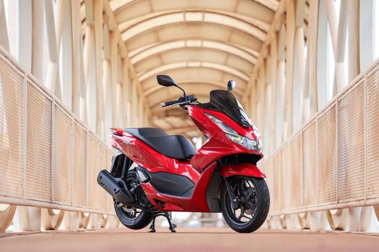 honda Honda PCX 2025: A Nova Geração da Scooter Líder de Mercado