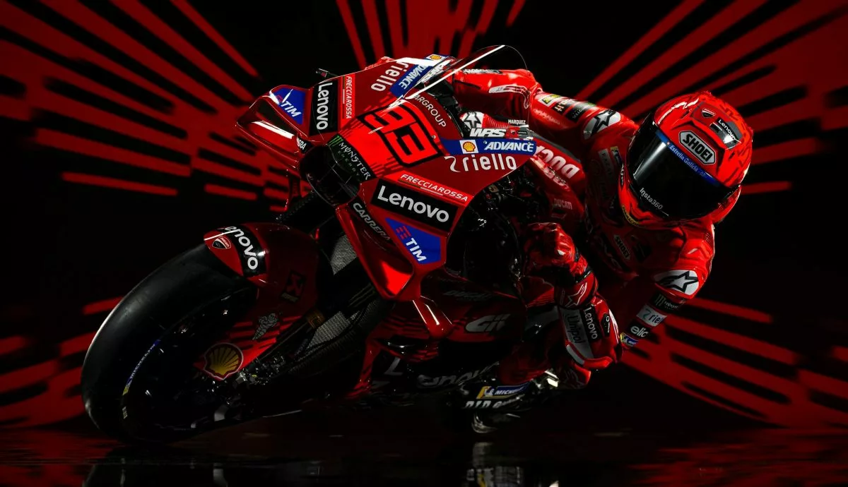 la ducati desmosedici gp25 del ducati lenovo para motogp 2025 motociclismoonline Ducati Desmosedici GP25: O Futuro da Velocidade na MotoGP