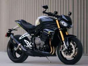 Triumph Speed Triple RS 2025: Potência e Tecnologia em uma Naked Incomparável