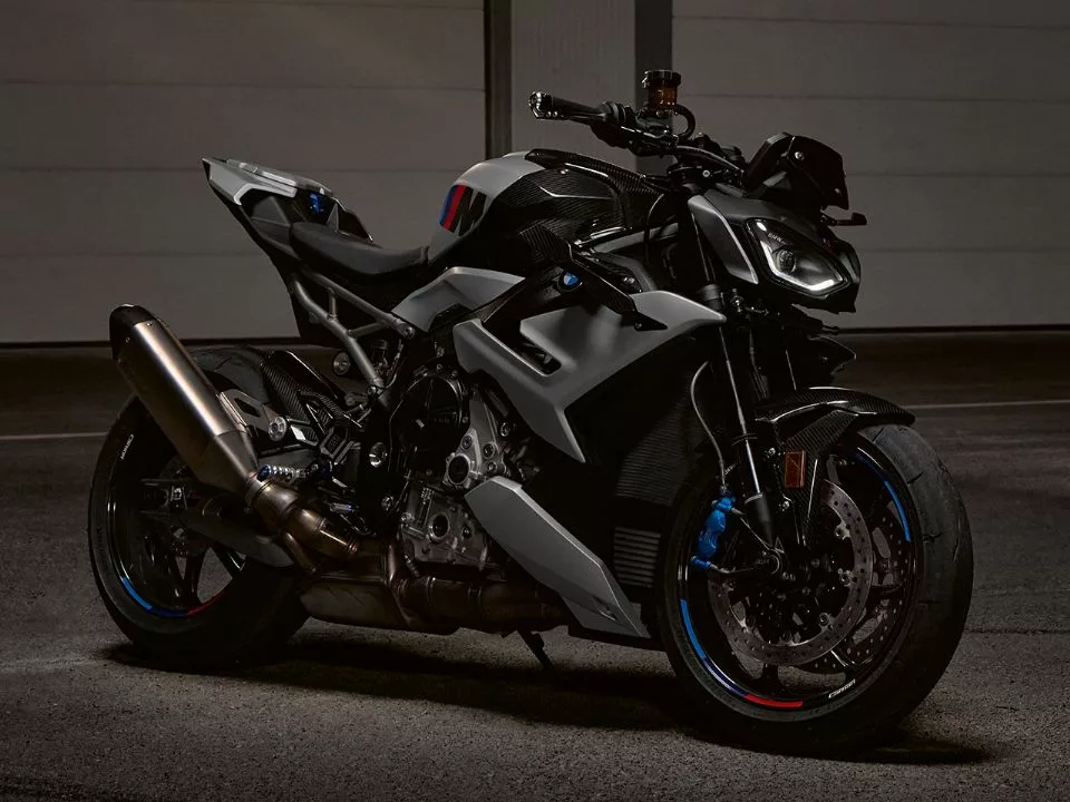 bmw s 1000 r 2026 11 11022025 63198 960 720 BMW S 1000 R 2026: Naked esportiva com novo visual e tecnologia avançada pode chegar ao Brasil