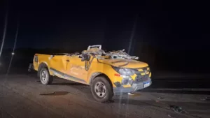Incidente no Galeão: Boeing 737 da Gol colide com veículo de manutenção durante decolagem