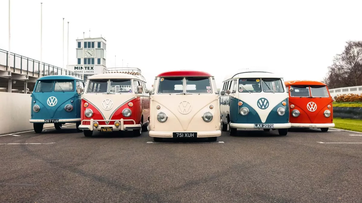 kombi good 1 Goodwood Revival 2025: Volkswagen Kombi é Homenageada em Grande Estilo