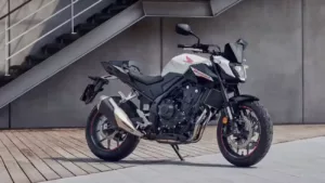 Honda Hornet retorna ao Brasil após 10 anos com novo visual e tecnologia atualizada