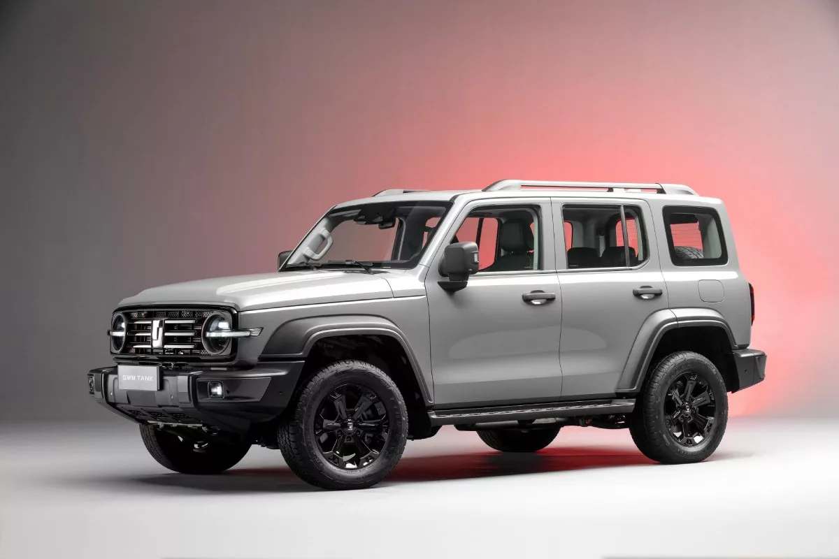 Tank 300 novo SUV da GWM 2 Tank 300: o SUV híbrido da GWM que une força off-road e sofisticação chega em Brasilia.