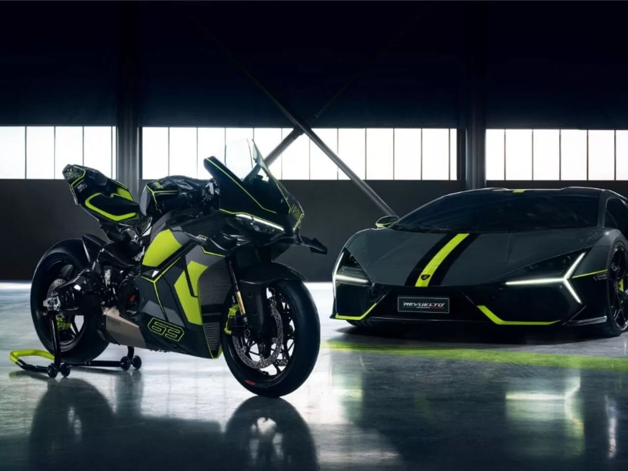 ducati pi Ducati Panigale V4 Lamborghini une performance extrema e exclusividade em série limitada de 218 cv