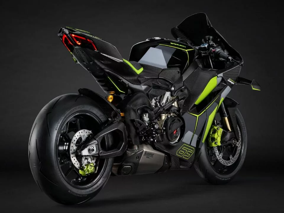 ducati panigale v4 lamborghini 2026 10 09042025 63670 960 720 Ducati Panigale V4 Lamborghini une performance extrema e exclusividade em série limitada de 218 cv