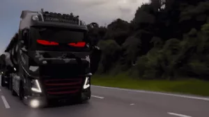 FH Camuflado 35: Caminhoneiro transforma Volvo em ícone sobre rodas e conquista milhões nas redes sociais