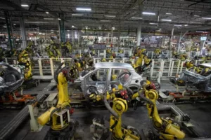 Nissan anuncia corte de 20 mil empregos e fechamento de fábricas para tentar reverter crise global