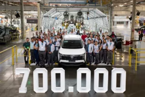 Nissan celebra marco histórico com 700 mil veículos produzidos em Resende