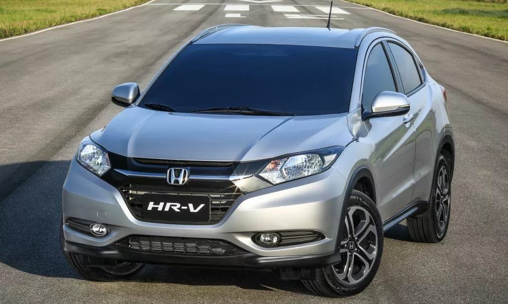 HR V 2015 Destaque Vai cair na estrada? Veja 4 carros usados confiáveis para viajar com segurança e conforto