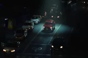 Chevrolet aposta em tecnologia para ampliar segurança de mulheres ao volante