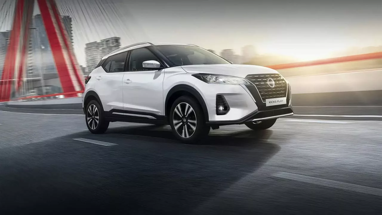 kicks play03 Kicks Play ultrapassa R$ 150 mil e mantém versão antiga à venda ao lado do novo 2026