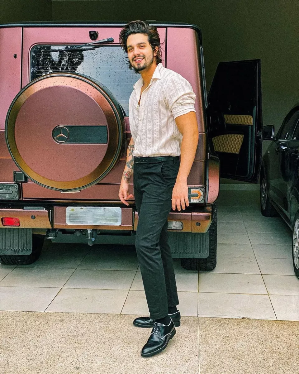 luan santana compra carro de quase r 2 milhoes Sertanejos e seus carrões: os veículos milionários que dominam as redes sociais