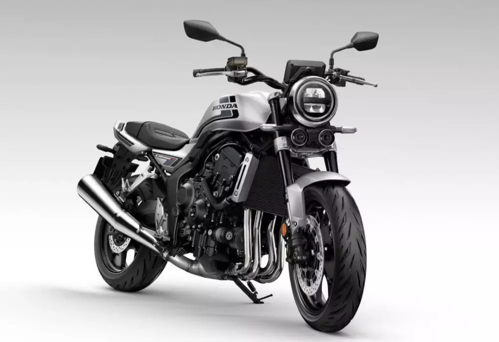 Honda CB 1000 F 2026 3 Honda CB1000F estreia com visual retrô e performance inspirada na Fireblade