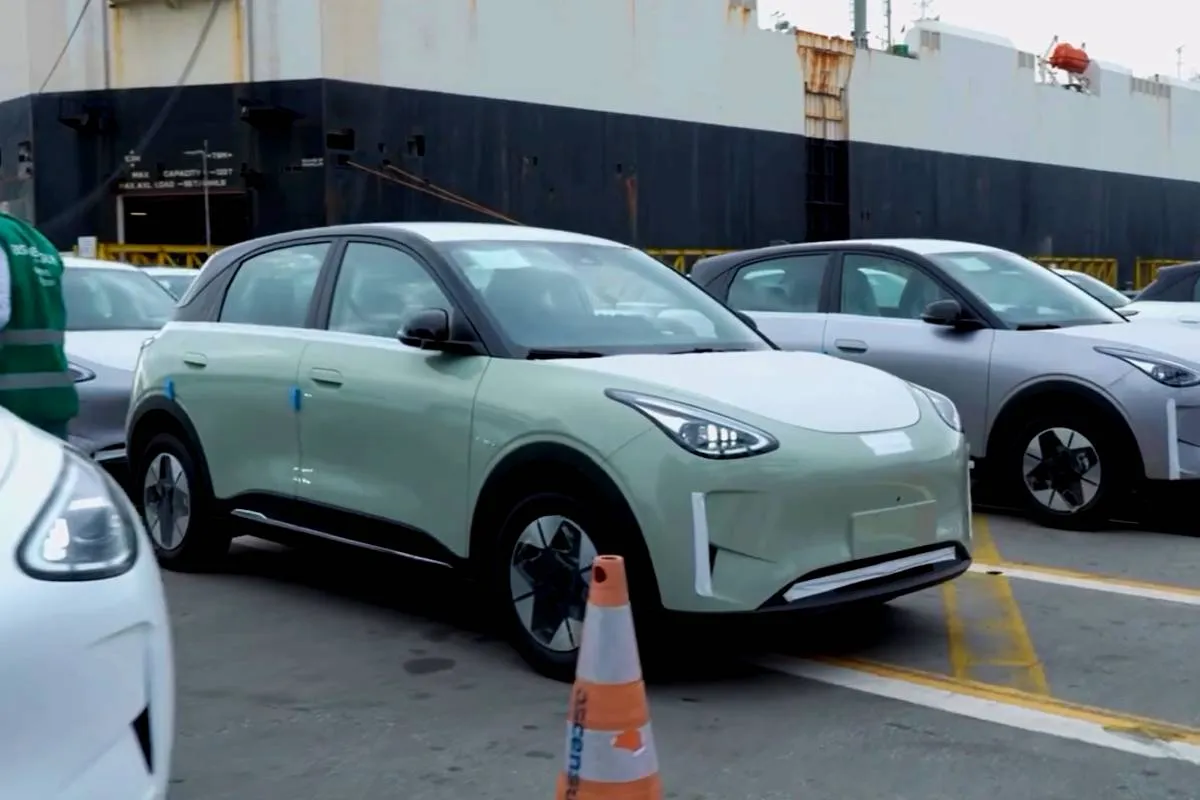 fl progressivef jpegq 70w 720h 400 Geely EX2 desembarca em Paranaguá e mira liderança entre os elétricos compactos
