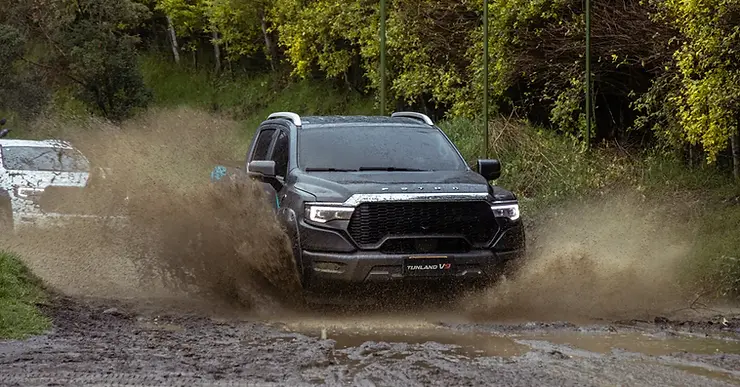 foton 1 Foton Tunland híbrida a diesel estreia no Brasil com preços a partir de R$ 289.900