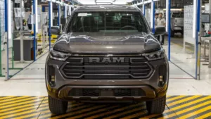 Ram Dakota começa a ser fabricada com motor de Rampage