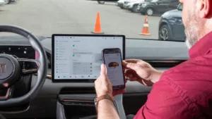 “Token no carro”: mil motoristas vão testar novo Passaporte Veicular Digital no Paraná