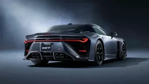 Toyota GR GT revela superesportivo híbrido de 640 cv com DNA de pista