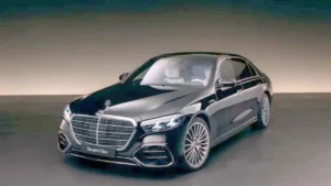 Novo Mercedes-Benz Classe S aposta no V8 e reforça o luxo tecnológico