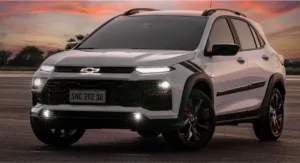 Chevrolet Sonic chega em 7 de maio com interior que vai fazer o Jeep Avenger suar frio