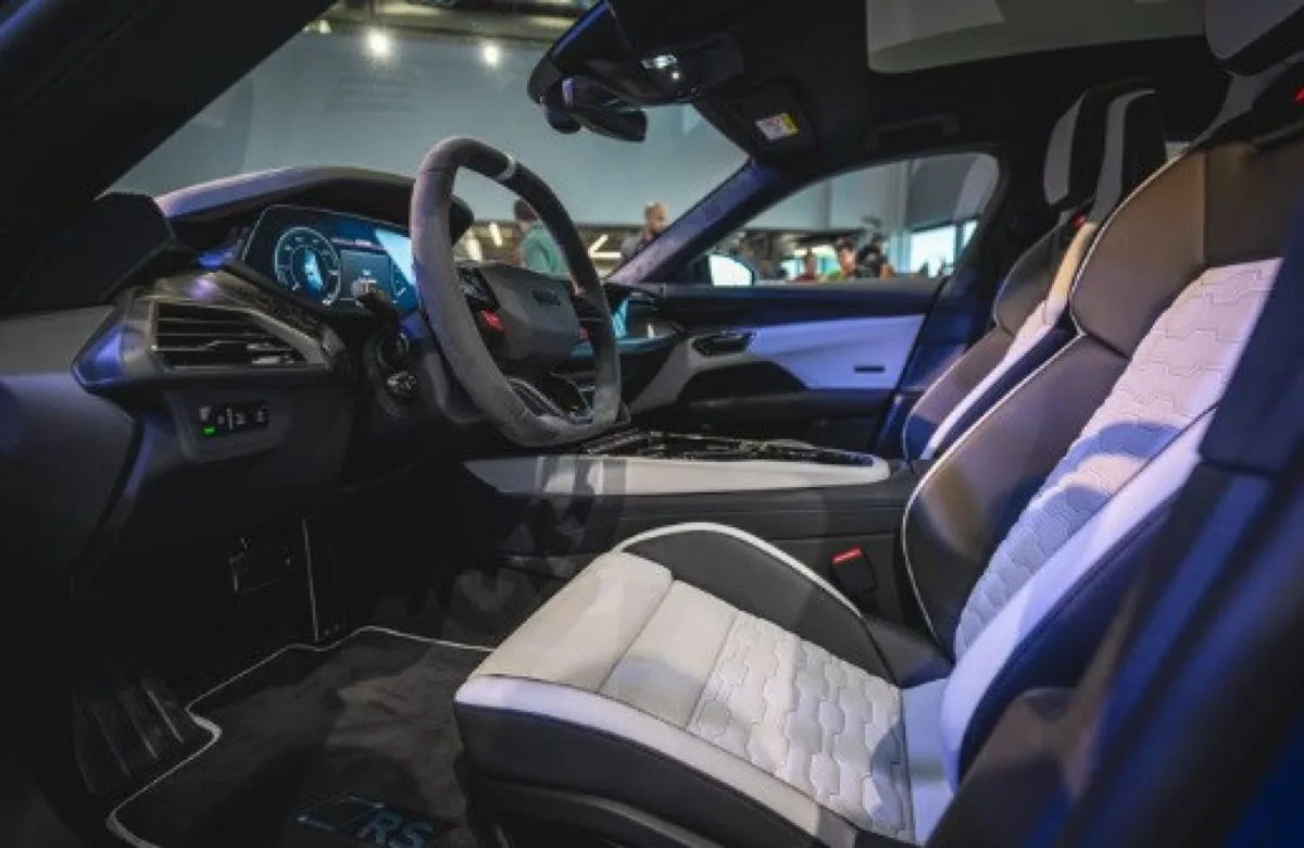 audi rs e tron gt performance interior 66980057 Audi RS e-tron GT Performance chega ao Brasil com 925 cv e R$ 1,3 milhão no preço