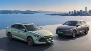 BYD Qin L DM-i: o sedã híbrido que faz até 36 km/l e deixa Corolla e Civic em alerta