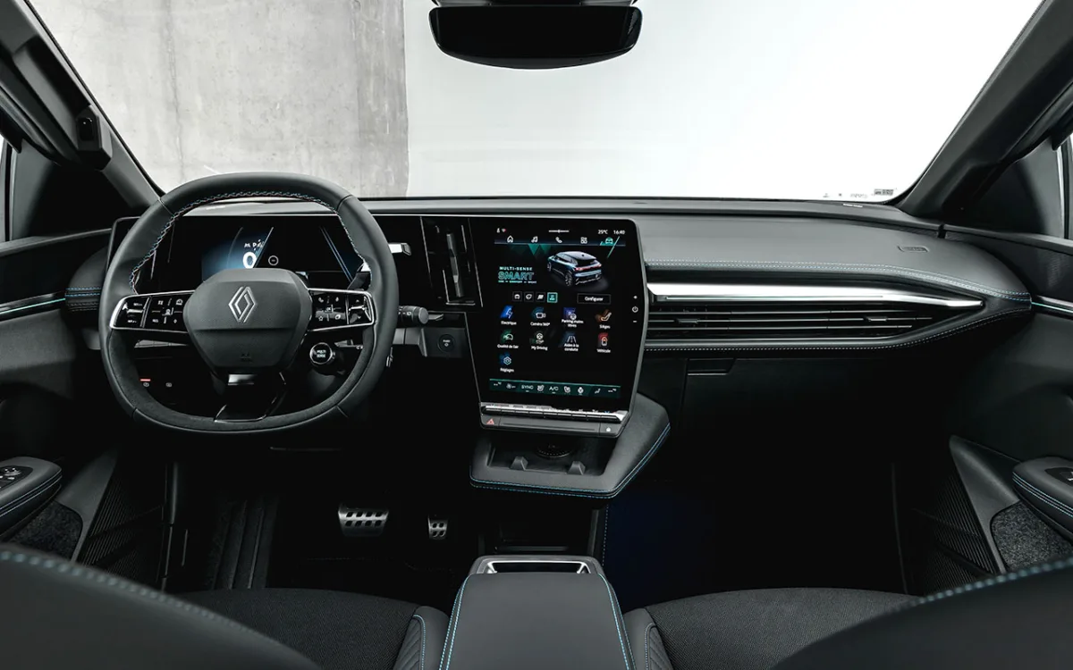 renaultmegane1 Megane E-Tech 2027: o elétrico que encolheu o tempo de recarga e esticou a autonomia até 500 km