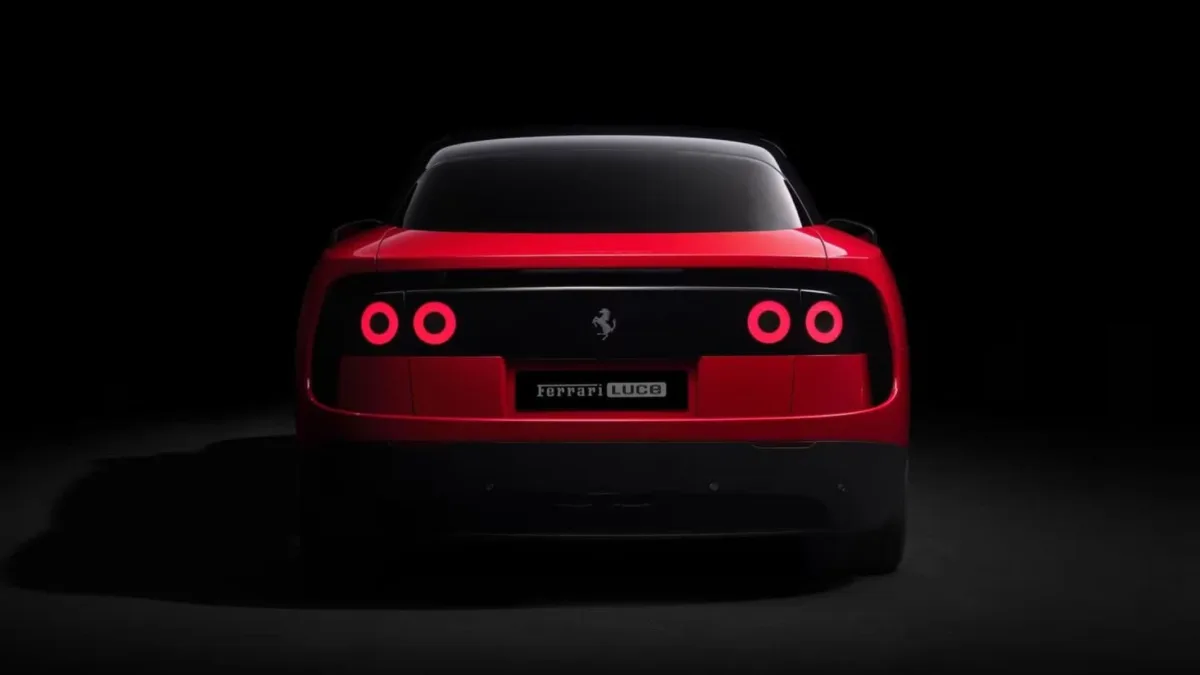 6a146d334dd67b00203c6696 luce 23rtv4 lightson 6000x3375 66734539 Ferrari lança o primeiro carro elétrico da marca e a China simplesmente enlouqueceu