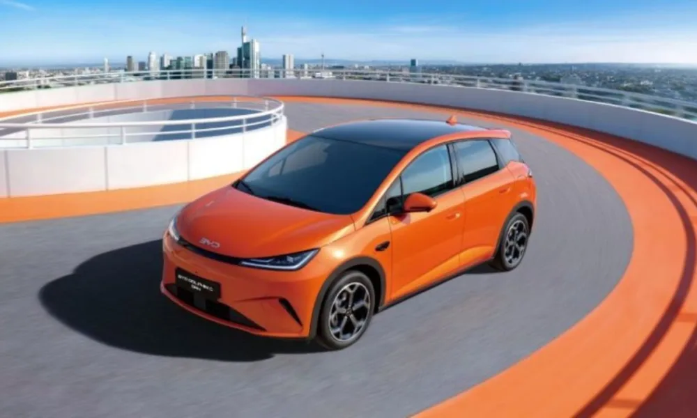 8333juv2ap5nsx4rrexyxbrut BYD Dolphin híbrido chega rodando 105 km sem gastar uma gota de gasolina