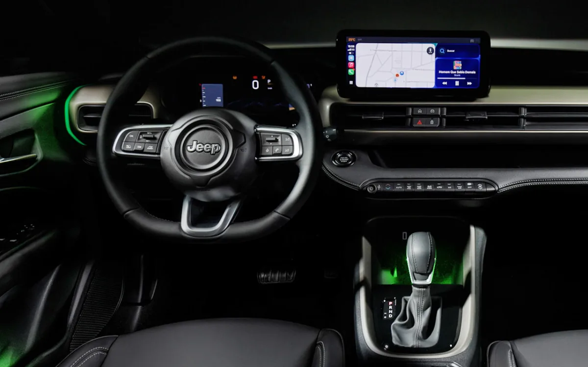 jeepavenger4 Jeep Avenger chega ao Brasil com truque que nenhum concorrente tem: ChatGPT dentro do carro