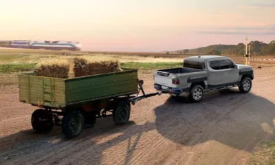 kiatasman6 1024x640 1 Kia Tasman: a primeira picape da marca no Brasil já tem preço, motor e data de chegada.