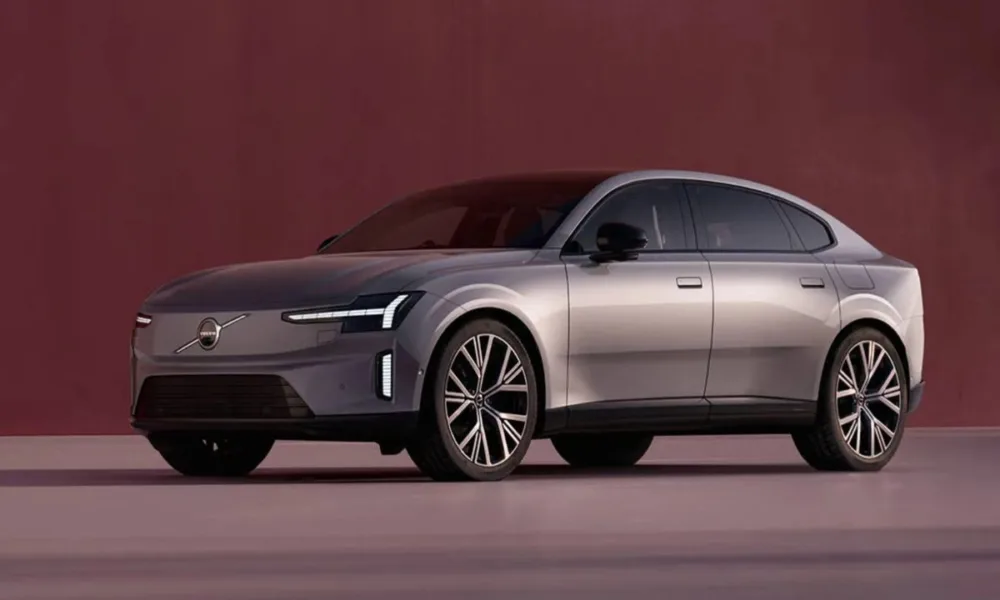 volvo es90 Volvo ES90 chega ao Brasil com 680 cv: sedã elétrico tem visual de fastback e mais de 500 km de autonomia