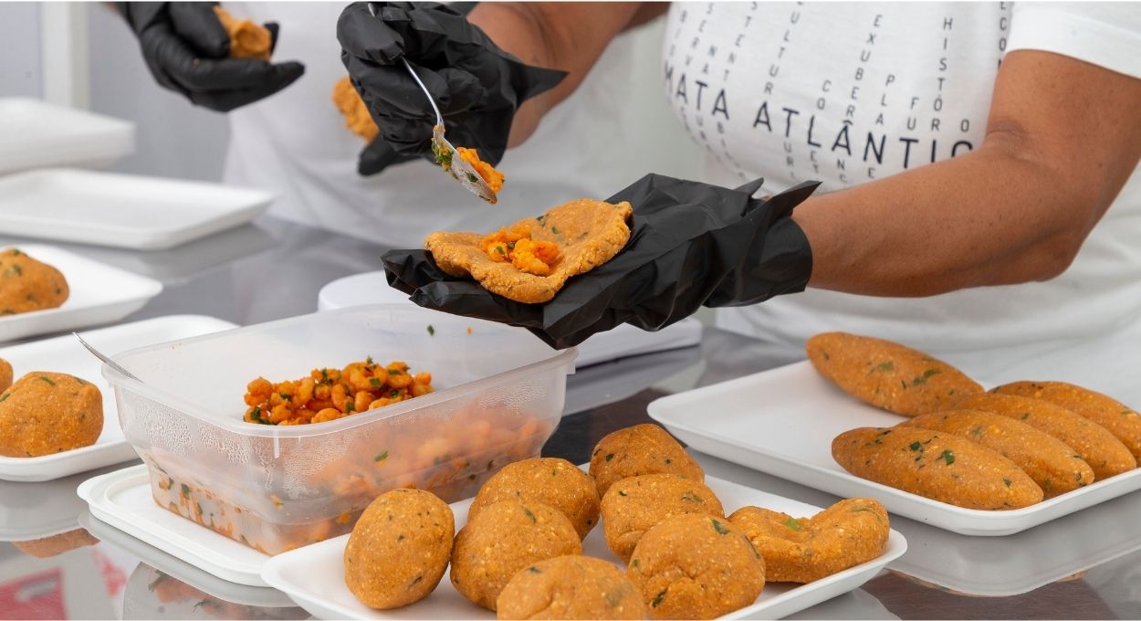 Rótulo "sem glúten" só tem valor com laudo: o papel das análises laboratoriais na segurança alimentar