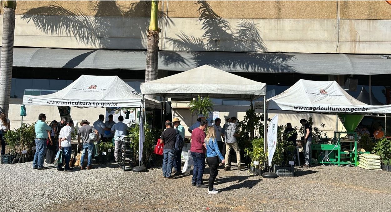 Estande da CATI na 31ª Hortitec promoverá atendimento gratuito a horticultores