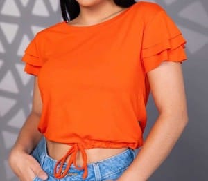 Cropped: dicas, modelos +8 looks inspiradores para você usar no seu dia a dia.