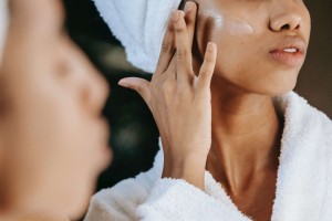 Anvisa retira do mercado quatro produtos de beleza com nome polêmico