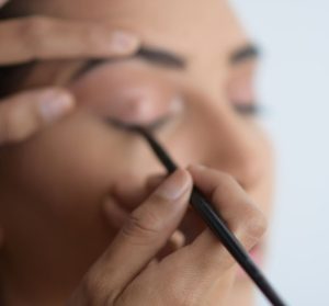 Lápis de olho que não borra: Dicas para escolher o ideal para você