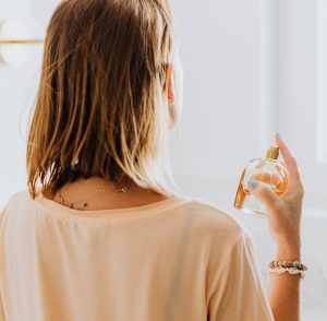 Parecem cópias! 6 perfumes que imitam importados.