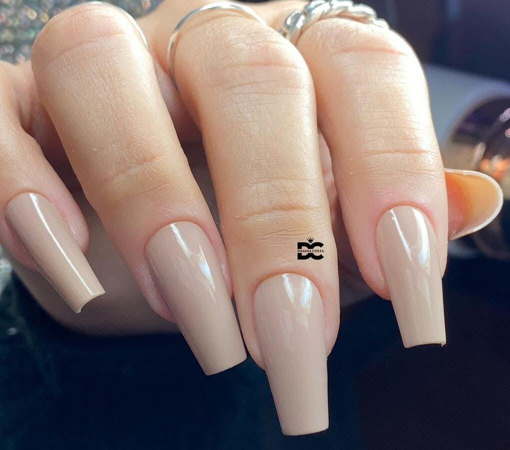 Unhas nude