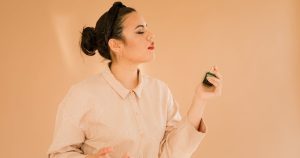 Perfumes nacionais doces: 4 fragrâncias femininas que superam qualquer importado