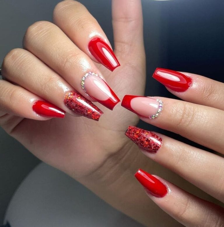 Unhas em gel vermelho: 8 ideias sofisticadas e modernas para arrasar em ...