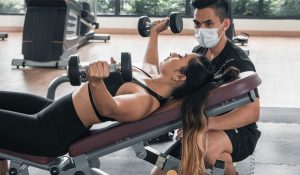 Dicas de Penteados para Usar Durante o Treino: Mantenha o Estilo e a Praticidade