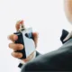 perfumes masculinos - Os 6 perfumes masculinos importados mais vendidos no Brasil (e por que eles grudam na memória)