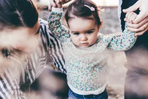 Você vai se apaixonar! Conheça os 6 nomes de menina mais bonitos do mundo, eleitos pela ciência
